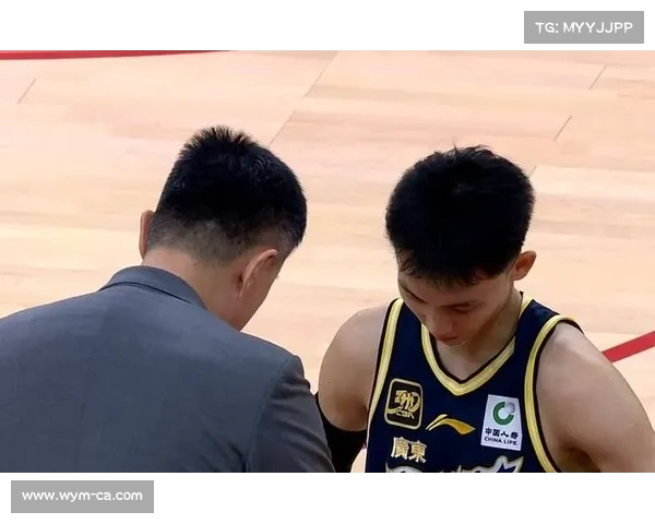 CBA赛季激烈角逐广东队逆转战胜辽宁队 朱芳雨领衔球队攻防表现出色